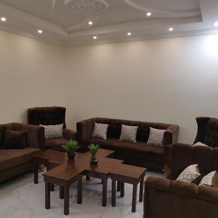 Al Shadi Apartments Янбу Экстерьер фото